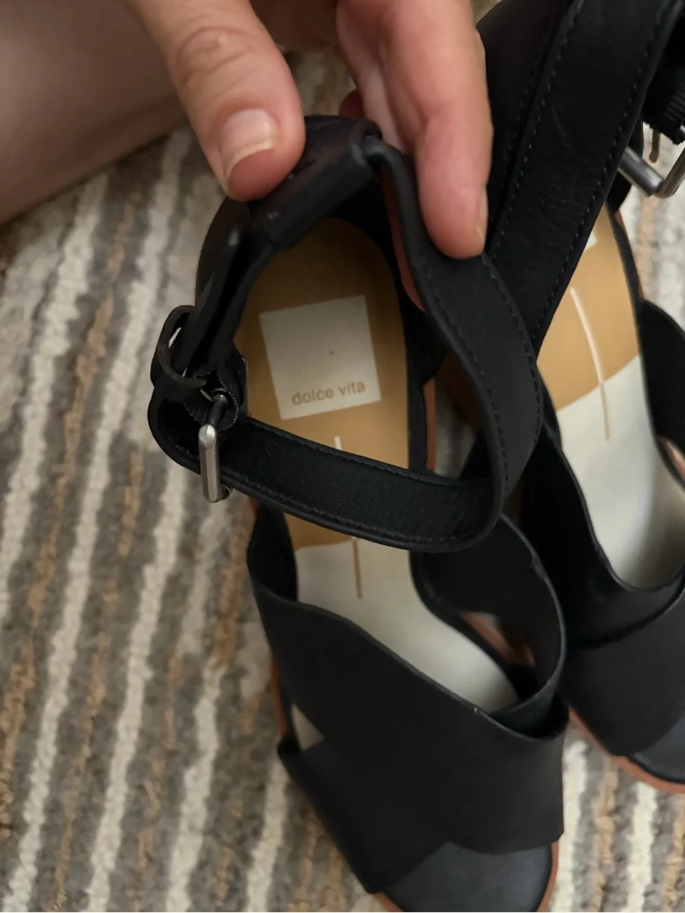 Dolce Vita brand new